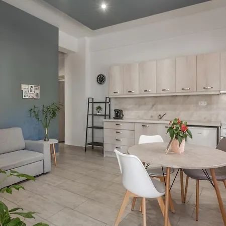 Avra In Center - 50m To Apartment