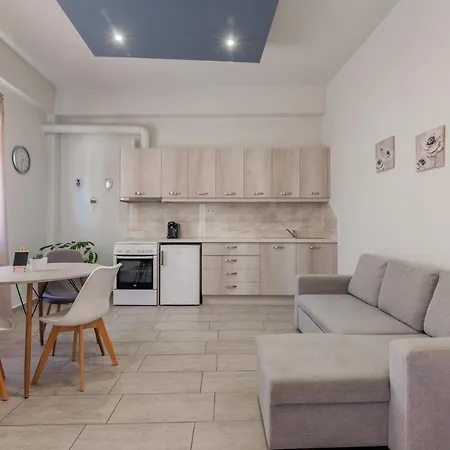 Apartment Avra In Center - 50m To Hersonissos (Crete)
